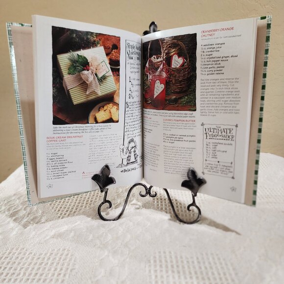 Gooseberry Patch Book 3 - Christmas Crafts Baking Decor Gift Ideas Craft Bake - Picture 6 of 8